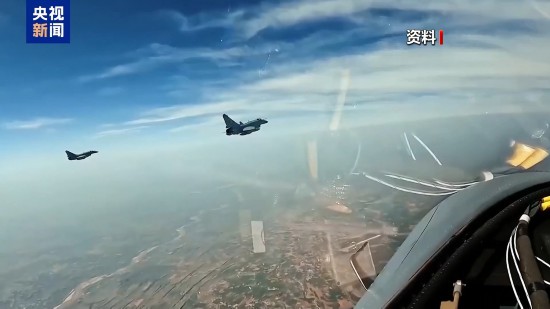 魔投网 中国战机巴黎吸睛 歼-35A首飞海外