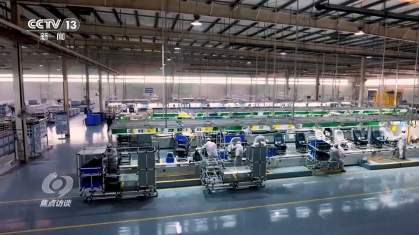 富源优配 中国经济如何穿越风暴稳中向好？半年报给出答案